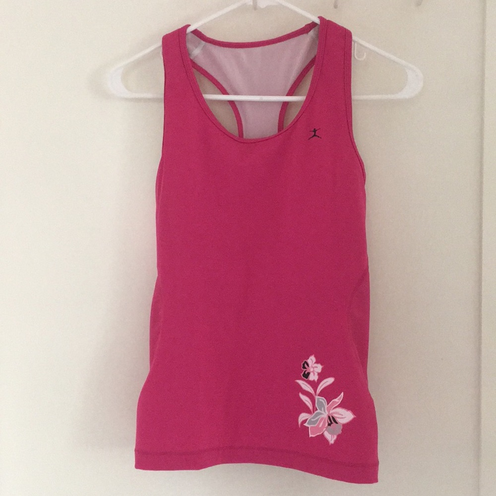 Women’s athletic tank